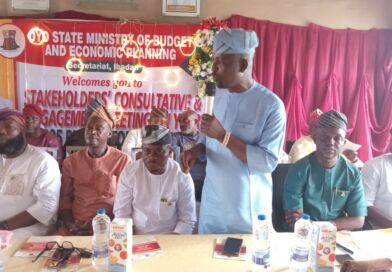 Akeem Olatunji Hosts Gov. Makinde’s Men As Oluyole LG Holds Stakeholders Economic and Security Summit