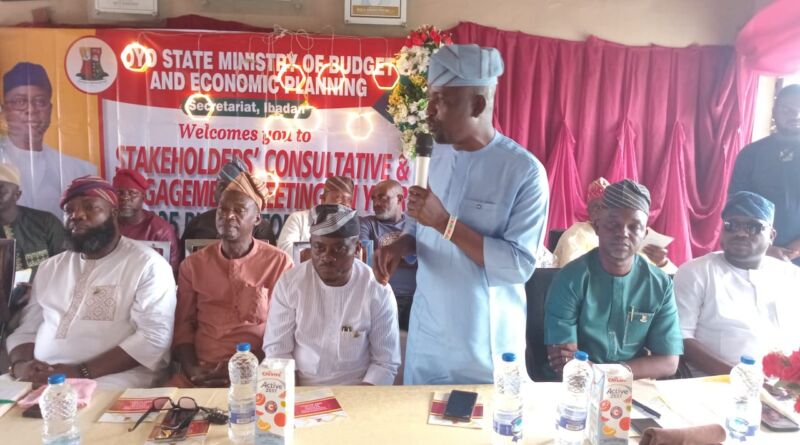 Akeem Olatunji Hosts Gov. Makinde’s Men As Oluyole LG Holds Stakeholders Economic and Security Summit