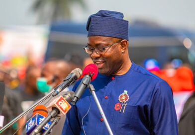 Makinde Warns Traditional Rulers Against Indiscriminate Signing of Mining Licences