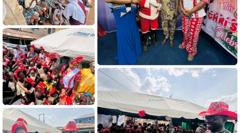 Bright Lens Media Network Holds 4th Annual Christmas Carol in Grand Style