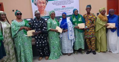 First Lady Tinubu Disburses ₦1.9bn to 9,500 Elderly Nigerians Nationwide Under Renew Hope Initiative