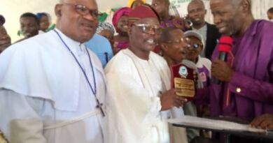 Osun State CAN Honours Oyo CAN Chairman, Ogundiya