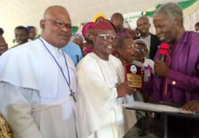 Osun State CAN Honours Oyo CAN Chairman, Ogundiya