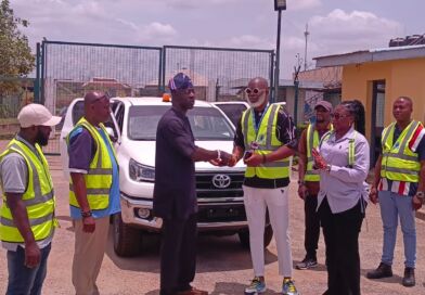 Oyo Presents Specialised Vehicle to NAMA for Airport Upgrade