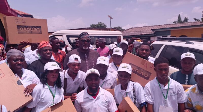 Oyo Reps Member, Odidiomo, NITDA Train 200 Youths in AI, Cyber-security Skills in Ibadan