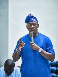 Makinde Picks Ex-Ajimobi Commissioner Adekambi as Preferred Successor