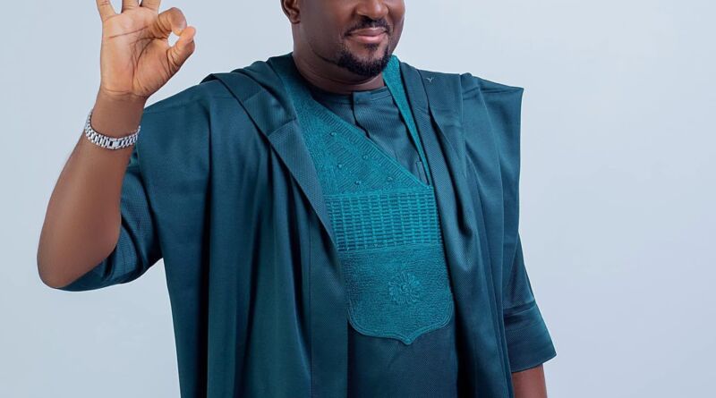 Desmond Elliot: A Warm But Vilified Leader