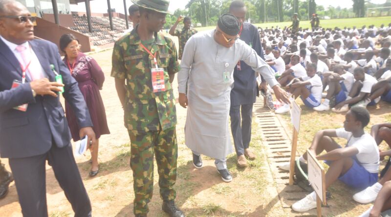 FCC Commissioner Aleshinloye Expresses Concern Over Low Turn-out Of Shortlisted Applicants For Nigerian Army Recruitment Screening