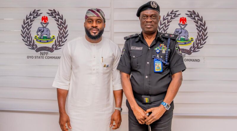 Ogundoyin, Police Commissioner Hold Strategic Talks on Security Challenges, Border Safety in Oyo State Ogundoyin, Police Commissioner Hold Strategic Talks on Security Challenges, Border Safety in Oyo State