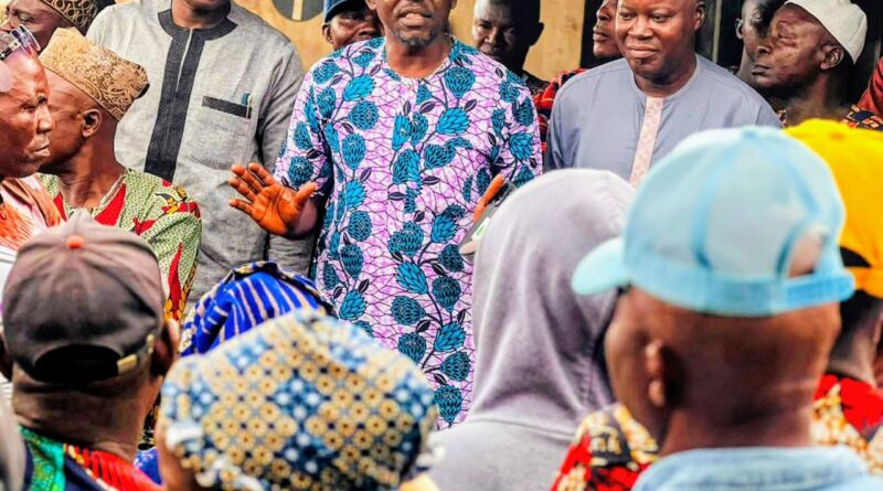 Oluyole LG Revives Weekly Environmental Sanitation, Takes Sensitization Campaign to Grassrootss Oluyole LG Revives Weekly Environmental Sanitation, Takes Sensitization Campaign to Grassrootss