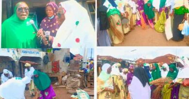 Oyo FOMWAN Holds Simultaneous Environmental Sanitation Across Oyo State to Mark Day Three of 40th Anniversary Oyo FOMWAN Holds Simultaneous Environmental Sanitation Across Oyo State to Mark Day Three of 40th Anniversary