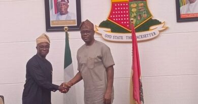 Makinde Swears-in Dr. Ladipo As Com. For Establishment and Training, Redeploys Adelabu to Trade, Industry, Investment and Cooperatives