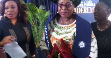 Queen Rashidat Ladoja Receives Women of Impact Award