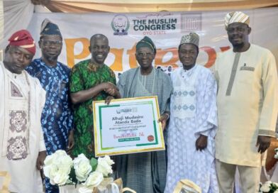 Oyo Muslim Congress Honors Oluyole APM Reps Candidate, Olatunji with Special Recognition Award Oyo Muslim Congress Honors Oluyole APM Reps Candidate, Olatunji with Special Recognition Award