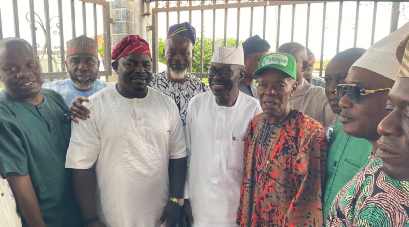 2027: Ex-Oyo Deputy Governor Arapaja Visits Apex APC Leader in Ibadan South East, Alhaji Mufutau Gbayawu, Lauds President Tinubu’s Leadership Role 2027: Ex-Oyo Deputy Governor Arapaja Visits Apex APC Leader in Ibadan South East, Alhaji Mufutau Gbayawu, Lauds President Tinubu’s Leadership Role