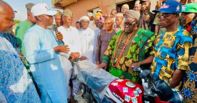 Olatunji Donates Motorcycle to Ayegun Community in Oluyole LG to Boost Security Operations